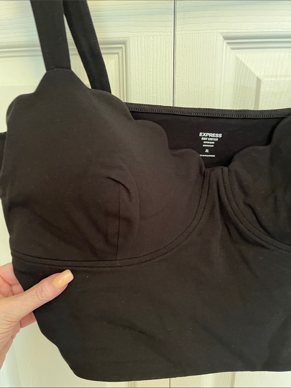 Express BLACK TIE, Scallop Bustier Crop Top